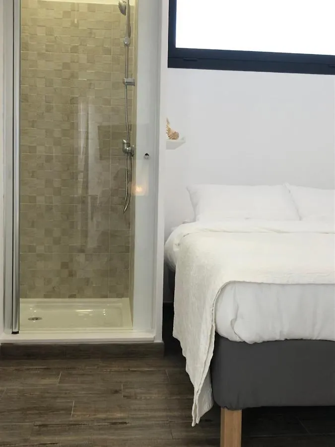 Lofoten Studio Apartment Villaverde