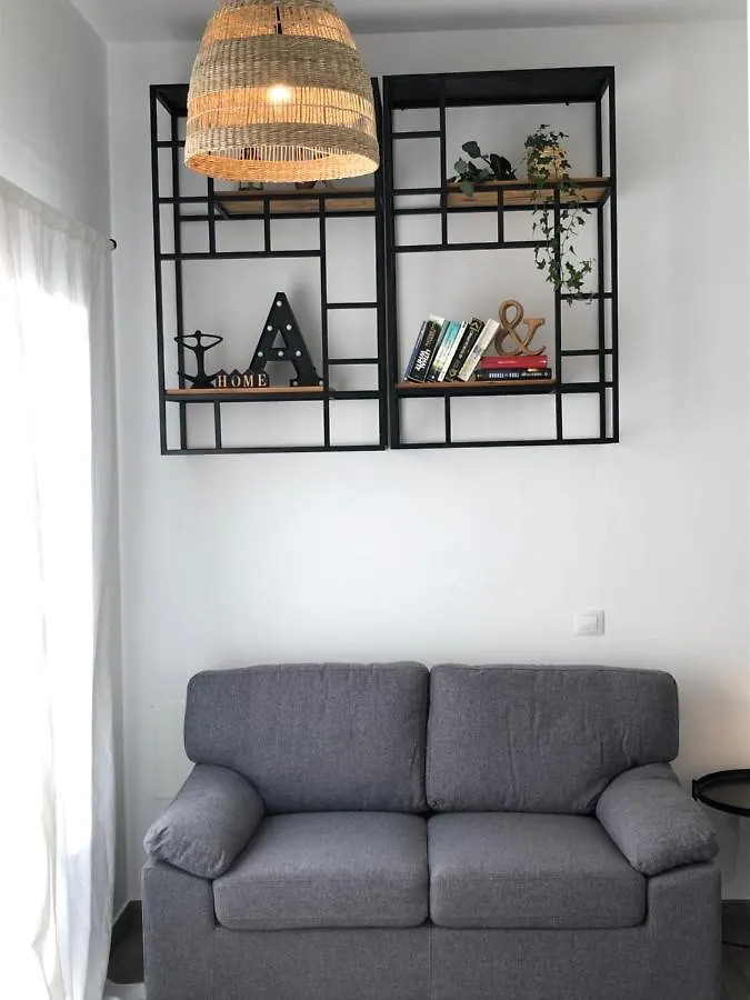 Lofoten Studio Apartment Villaverde  Spain