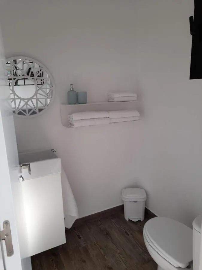 Lofoten Studio Apartment Villaverde  Spain